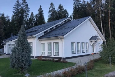 Коттедж 600 м² на участке 15 сот.