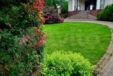 Коттедж 385 м² на участке 25 сот.