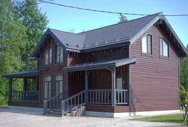 Дом 170 м² на участке 10 сот.