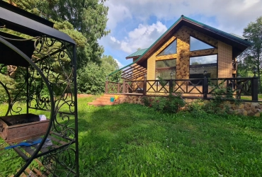 7-к. коттедж, 330 м²