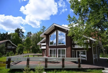 9-к. дом, 260 м²