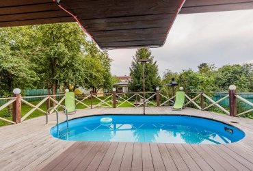 Новый год 2025 с 30.12-02.01 140 000, далее 30 000/сутки.
