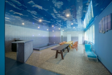 Коттедж с баней и бассейном
