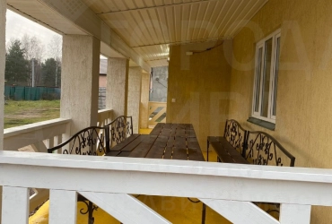 Коттедж 145 м² на участке 16 сот. 
